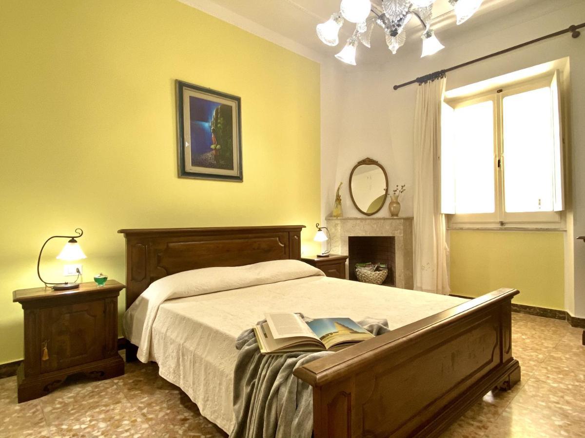 Villa Rocco Rooms Santa Teresa Gallura Exterior foto